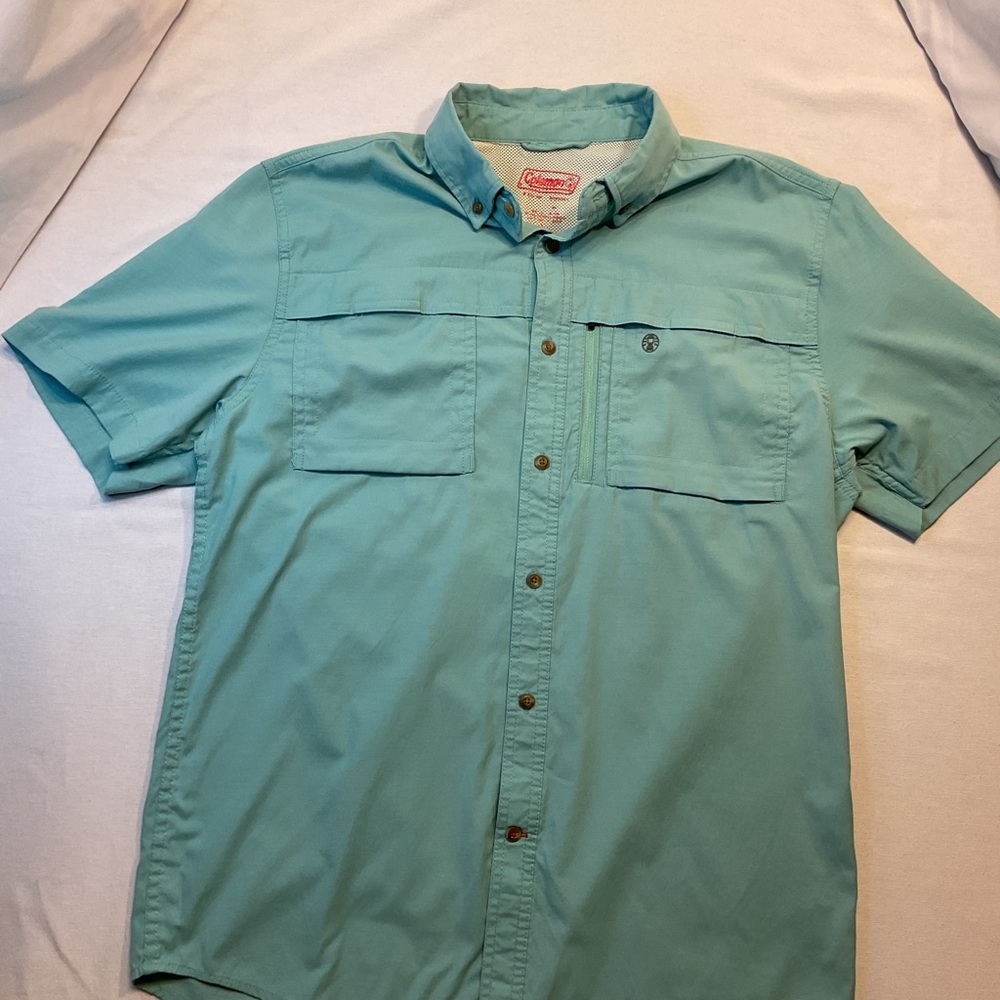 Coleman Men's Green/Gray‎ Short Sleeve Button-Up Double Breast Pockets, Size M